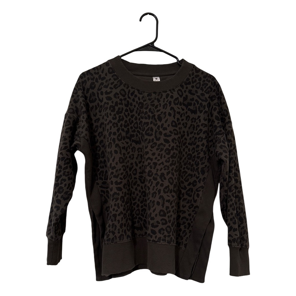 90degree by reflex olive green cheetah print pullover sweatshirt
Size large